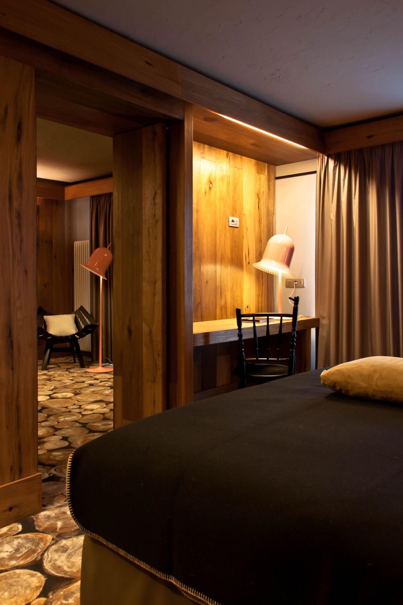 Alexander Charme Hotel Livigno Bagian luar foto